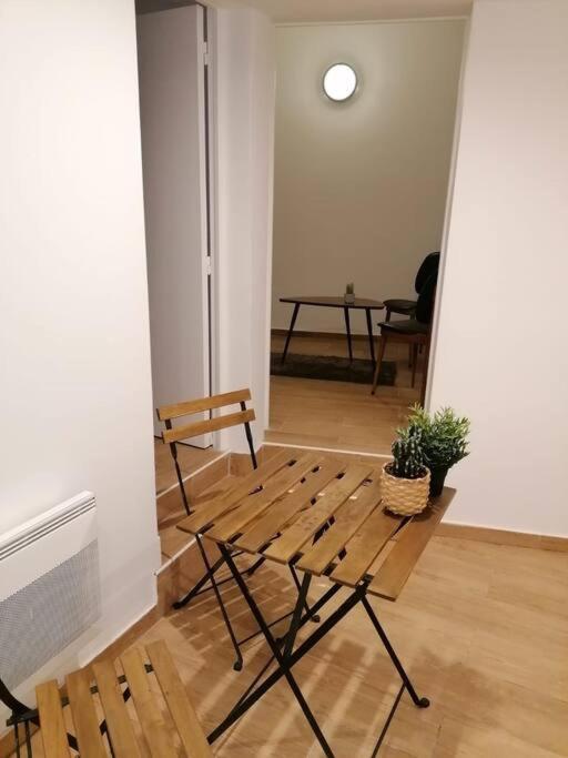 Superbe Logement Apartment Drancy Bagian luar foto