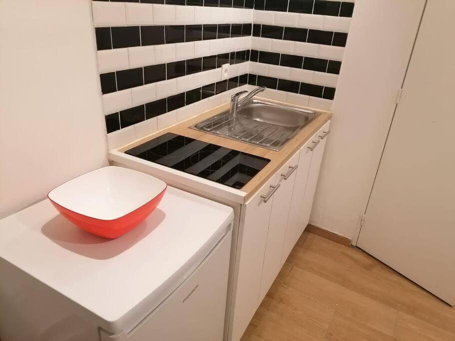 Superbe Logement Apartment Drancy Bagian luar foto